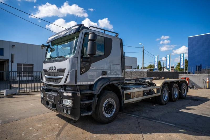 Iveco X-WAY 460 - Hákový nosič kontejnerů: obrázek 1 Iveco X-WAY 460 - Hákový nosič kontejnerů: obrázek 1