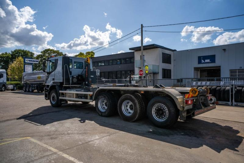 Iveco X-WAY 460 - Hákový nosič kontejnerů: obrázek 5 Iveco X-WAY 460 - Hákový nosič kontejnerů: obrázek 5