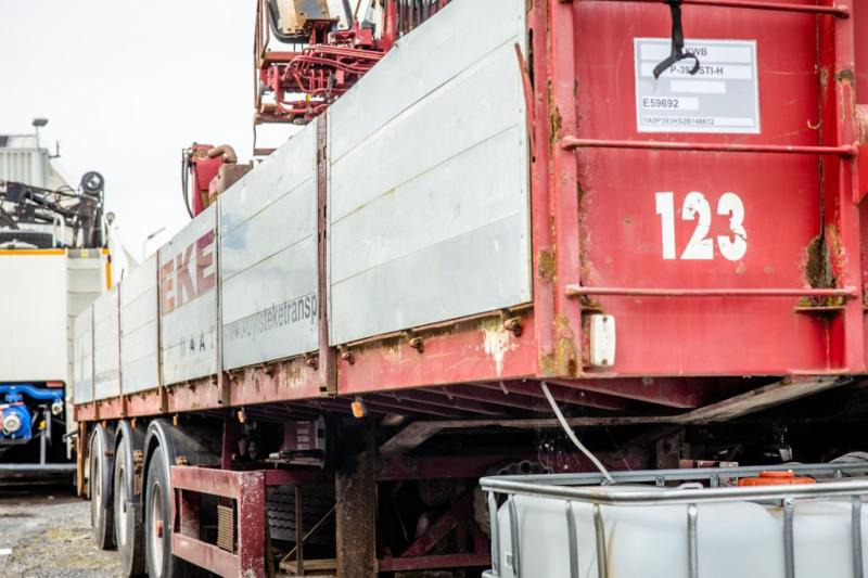 Kwb KRAAN/CRANE/GRUE/KRAN - KENNIS 16 TON/M(3xhydr.) - Návěs valník/ Plato: obrázek 5 Kwb KRAAN/CRANE/GRUE/KRAN - KENNIS 16 TON/M(3xhydr.) - Návěs valník/ Plato: obrázek 5