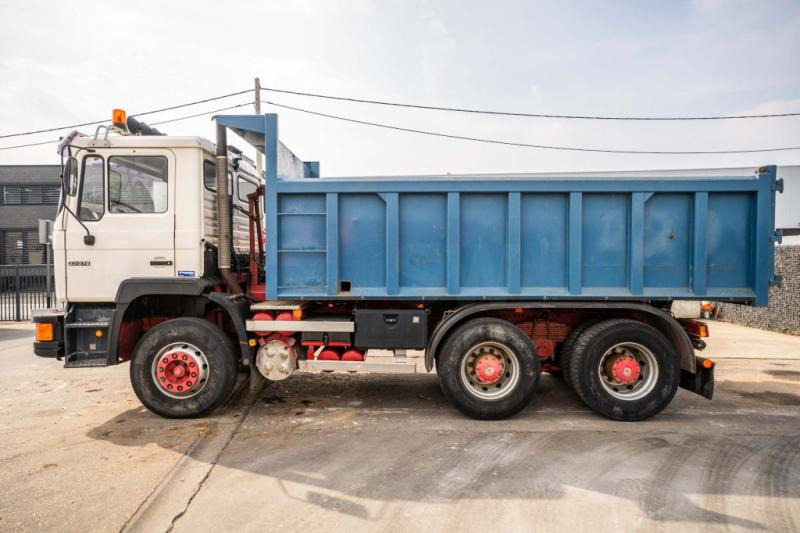 Sklápěč MAN 33.372 BB - 230.000 KM: obrázek 5