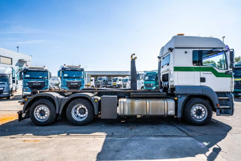 MAN TGA 26.430 LL - Hákový nosič kontejnerů: obrázek 3 MAN TGA 26.430 LL - Hákový nosič kontejnerů: obrázek 3