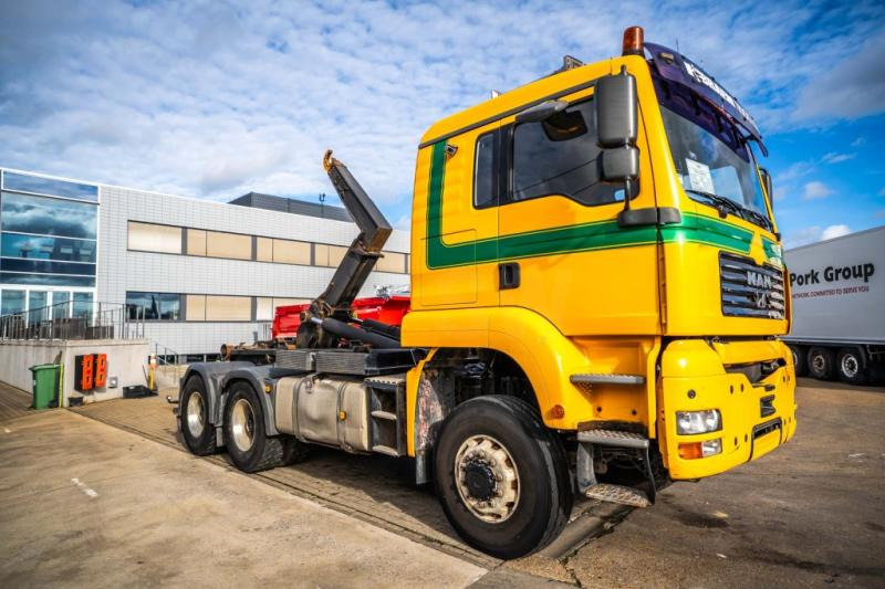 MAN TGA 33.430 BL - Hákový nosič kontejnerů: obrázek 3 MAN TGA 33.430 BL - Hákový nosič kontejnerů: obrázek 3