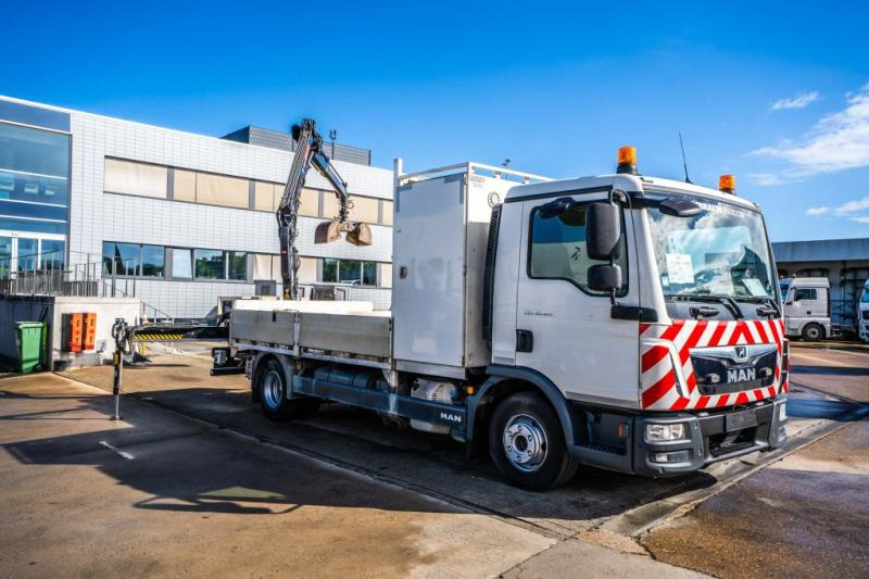 MAN TGL 12.190 BL + HIAB 055 D-1 HIDUO - Nákladní automobil valníkový/ Plošinový, Auto s hydraulickou rukou: obrázek 2 MAN TGL 12.190 BL + HIAB 055 D-1 HIDUO - Nákladní automobil valníkový/ Plošinový, Auto s hydraulickou rukou: obrázek 2