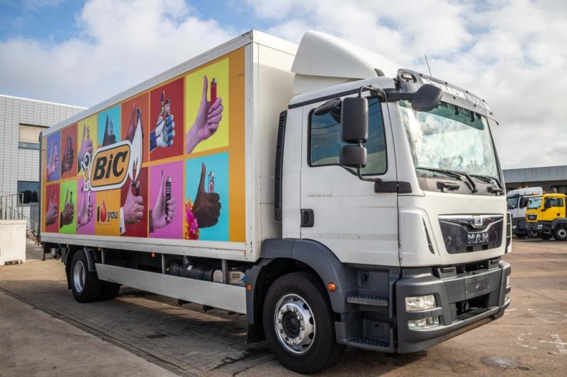MAN TGM 18.340 BL - Skříňový nákladní auto: obrázek 2 MAN TGM 18.340 BL - Skříňový nákladní auto: obrázek 2