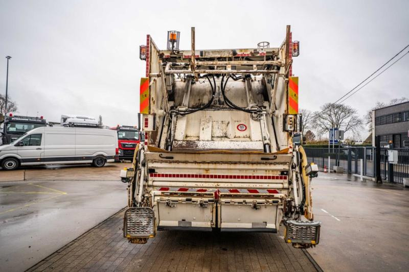 MAN TGS 26.320 BL - VDK PUSHER IIK - Vůz na odvoz odpadků: obrázek 5 MAN TGS 26.320 BL - VDK PUSHER IIK - Vůz na odvoz odpadků: obrázek 5