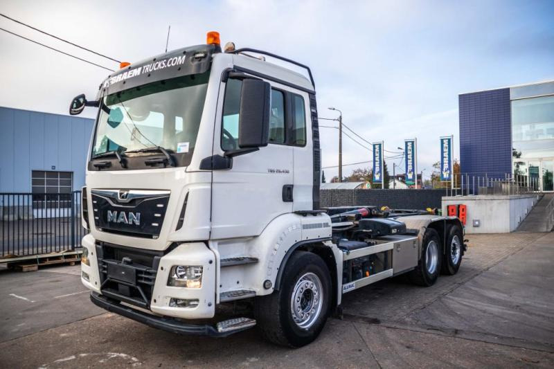 MAN TGS 26.430-6x2-4 BL (New Tires) - Hákový nosič kontejnerů: obrázek 1 MAN TGS 26.430-6x2-4 BL (New Tires) - Hákový nosič kontejnerů: obrázek 1