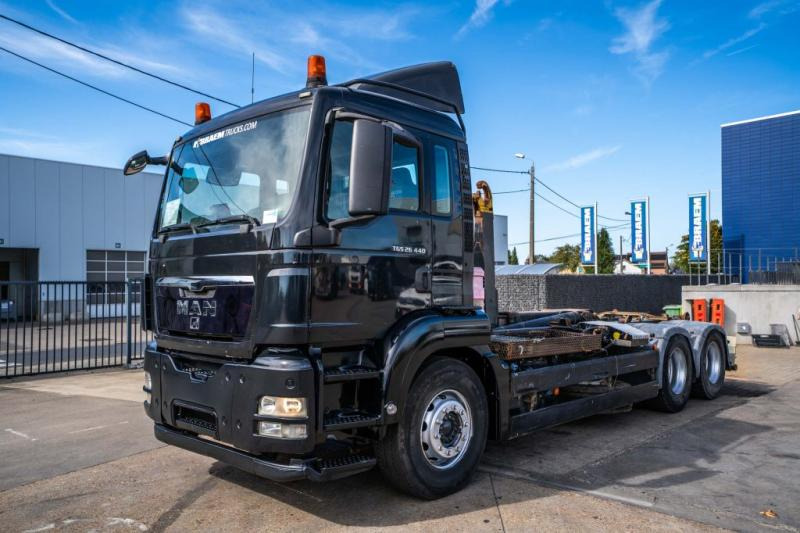 MAN TGS 26.440 BL - 6X4 - Hákový nosič kontejnerů: obrázek 2 MAN TGS 26.440 BL - 6X4 - Hákový nosič kontejnerů: obrázek 2