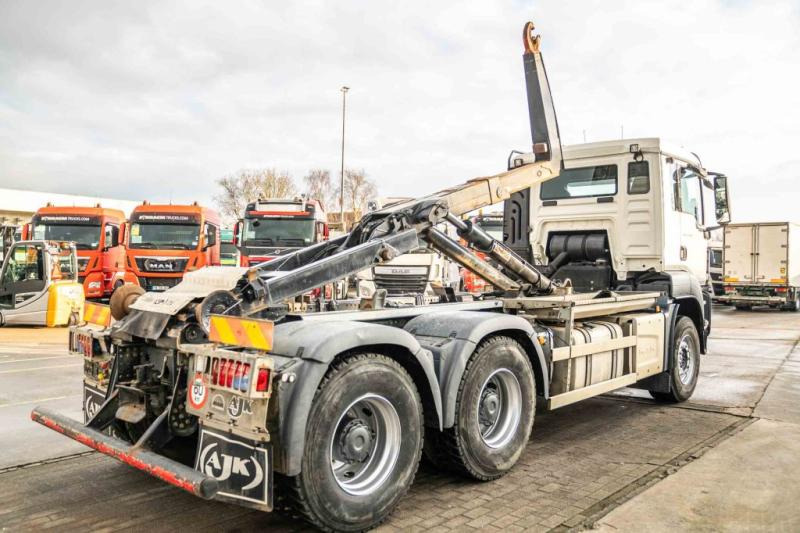 MAN TGS 33.470 BL -6X4 - Hákový nosič kontejnerů: obrázek 5 MAN TGS 33.470 BL -6X4 - Hákový nosič kontejnerů: obrázek 5