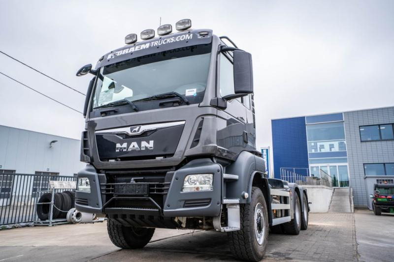 MAN TGS 33.470 BL-6x6H - Hákový nosič kontejnerů: obrázek 2 MAN TGS 33.470 BL-6x6H - Hákový nosič kontejnerů: obrázek 2