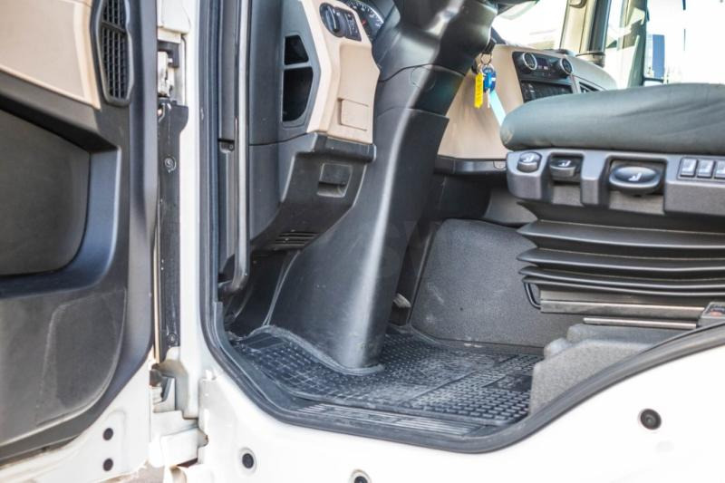 MAN TGS 35.420 BL-8X4-4 +HIAB 188 E-2 - Nákladní automobil valníkový/ Plošinový, Auto s hydraulickou rukou: obrázek 5 MAN TGS 35.420 BL-8X4-4 +HIAB 188 E-2 - Nákladní automobil valníkový/ Plošinový, Auto s hydraulickou rukou: obrázek 5