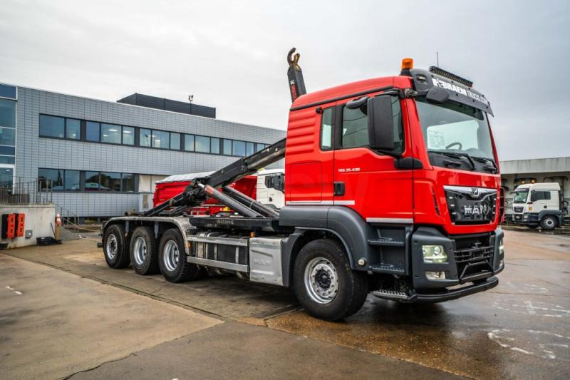 MAN TGS 35.430 BL - HIAB - Hákový nosič kontejnerů: obrázek 2 MAN TGS 35.430 BL - HIAB - Hákový nosič kontejnerů: obrázek 2