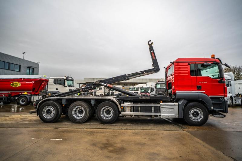 MAN TGS 35.430 BL - HIAB - Hákový nosič kontejnerů: obrázek 3 MAN TGS 35.430 BL - HIAB - Hákový nosič kontejnerů: obrázek 3