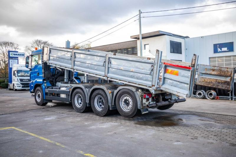 MAN TGS 35.440 BL 8x4-4 - Sklápěč: obrázek 4 MAN TGS 35.440 BL 8x4-4 - Sklápěč: obrázek 4