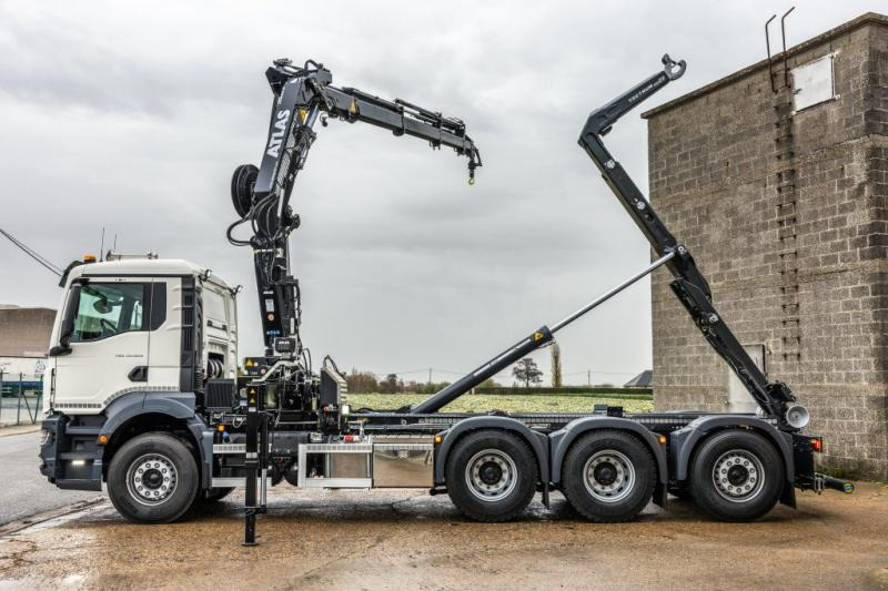 MAN TGS 35.520 BL - ATLAS 240.2E - Hákový nosič kontejnerů, Auto s hydraulickou rukou: obrázek 2 MAN TGS 35.520 BL - ATLAS 240.2E - Hákový nosič kontejnerů, Auto s hydraulickou rukou: obrázek 2