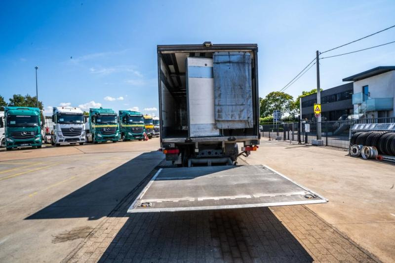Mercedes ACTROS 2632 L-MP3 - Chladírenský nákladní automobil: obrázek 4 Mercedes ACTROS 2632 L-MP3 - Chladírenský nákladní automobil: obrázek 4