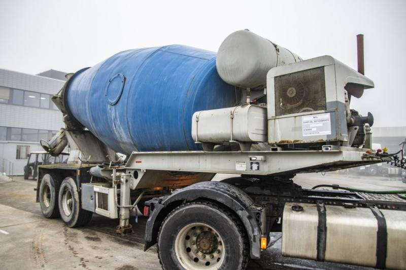 Mol BETON MIXER/MALAXEUR/MISCHER 12M3+MOTOR/MOTEUR - Návěs domíchávač: obrázek 4 Mol BETON MIXER/MALAXEUR/MISCHER 12M3+MOTOR/MOTEUR - Návěs domíchávač: obrázek 4