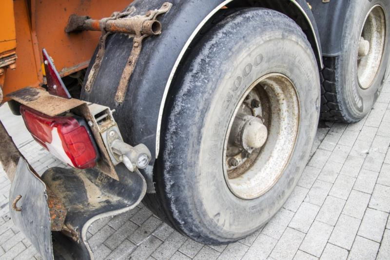 ROBUSTE-KAISER KAISER S3302 G37 - 2 ASSEN - Sklápěcí návěs: obrázek 5 ROBUSTE-KAISER KAISER S3302 G37 - 2 ASSEN - Sklápěcí návěs: obrázek 5