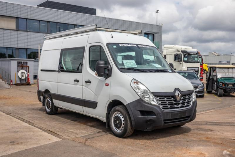 Renault MASTER 125 DCI + 6+1 personen - Furgon: obrázek 2 Renault MASTER 125 DCI + 6+1 personen - Furgon: obrázek 2