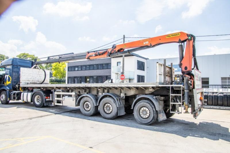 SYSTEM TRAILER CRANE/KRAN/GRUE-PALFINGER 24T/M+3EXT - Návěs valník/ Plato: obrázek 3 SYSTEM TRAILER CRANE/KRAN/GRUE-PALFINGER 24T/M+3EXT - Návěs valník/ Plato: obrázek 3