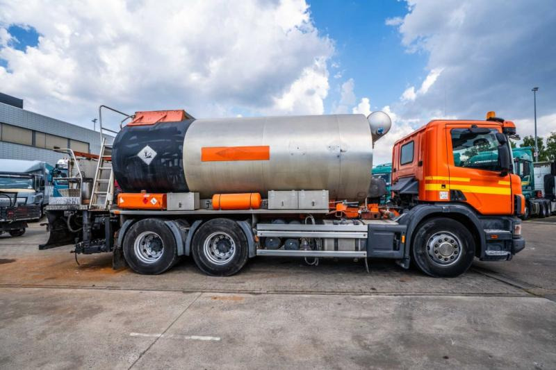 Scania SCANIA 124G420-6x4/BITUMEN/ASFALT - Cisternové vozidlo: obrázek 3 Scania SCANIA 124G420-6x4/BITUMEN/ASFALT - Cisternové vozidlo: obrázek 3
