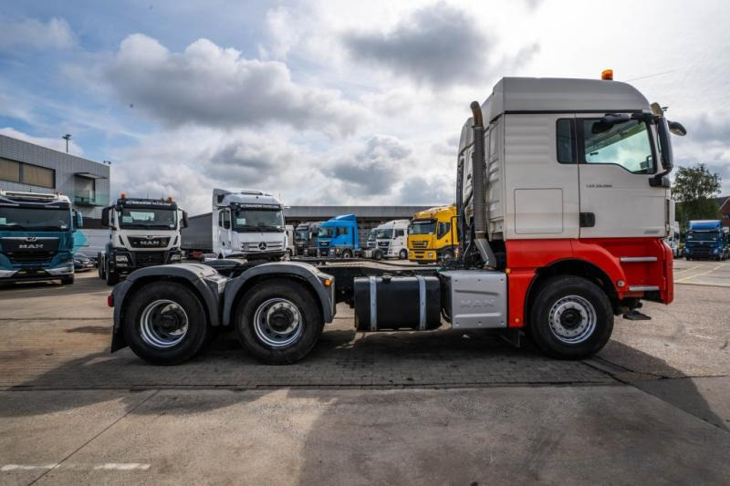 MAN TGX 33.560 XLX BLS+BIG AXLES+INTARDER - Tahač: obrázek 3 MAN TGX 33.560 XLX BLS+BIG AXLES+INTARDER - Tahač: obrázek 3