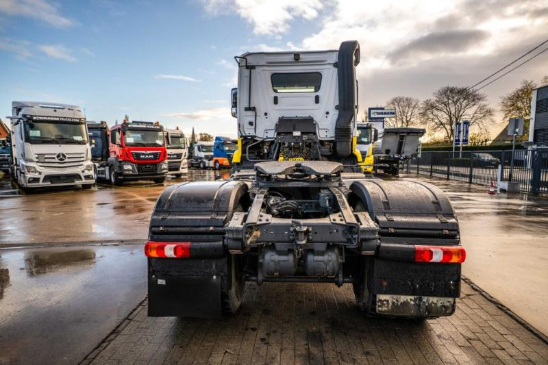 Mercedes AROCS 2045 AS (cardan) - Tahač: obrázek 5 Mercedes AROCS 2045 AS (cardan) - Tahač: obrázek 5