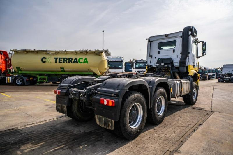 Mercedes AROCS 3345 AS - Tahač: obrázek 4 Mercedes AROCS 3345 AS - Tahač: obrázek 4