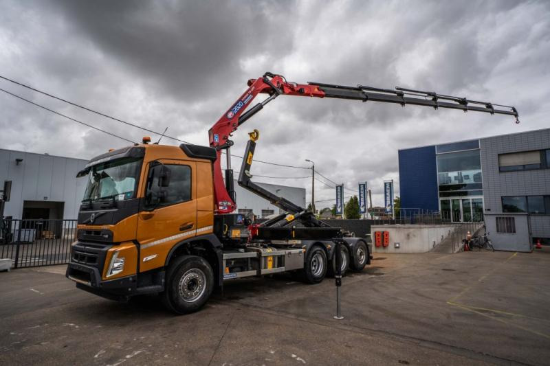 Volvo FMX 430-8x4+HMF 2820/6xhydr. - Hákový nosič kontejnerů, Auto s hydraulickou rukou: obrázek 1 Volvo FMX 430-8x4+HMF 2820/6xhydr. - Hákový nosič kontejnerů, Auto s hydraulickou rukou: obrázek 1