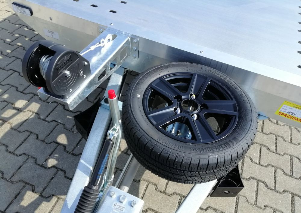 Besttrailers REBEL (Jupiter) - Přívěs na přepravu automobilů: obrázek 4 Besttrailers REBEL (Jupiter) - Přívěs na přepravu automobilů: obrázek 4