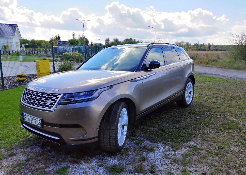 Land Rover Range Rover Velar 3.0 Si6 R-Dynamic - SUV: obrázek 1 Land Rover Range Rover Velar 3.0 Si6 R-Dynamic - SUV: obrázek 1