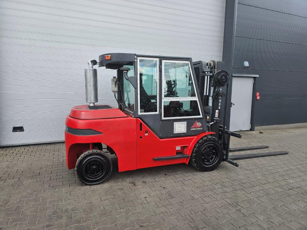 Dan Truck 8450DG Container-Indoor-Stapler -TRIPLEX - Dieselový vysokozdvižný vozík: obrázek 4 Dan Truck 8450DG Container-Indoor-Stapler -TRIPLEX - Dieselový vysokozdvižný vozík: obrázek 4