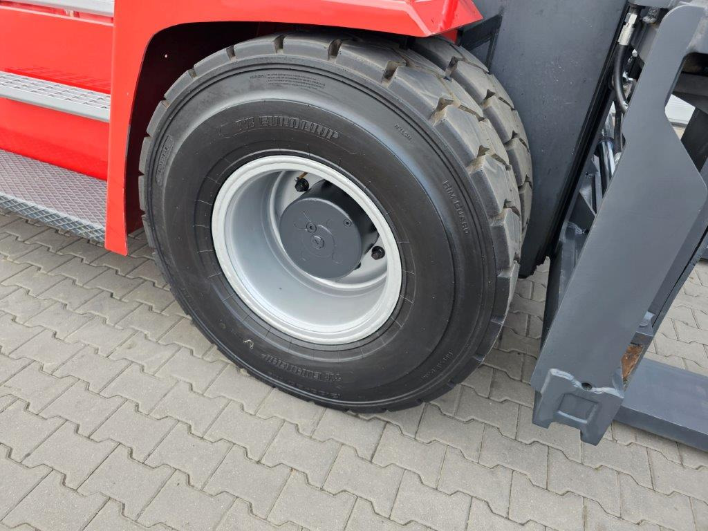 Kalmar DCE120-12 - Dieselový vysokozdvižný vozík: obrázek 2 Kalmar DCE120-12 - Dieselový vysokozdvižný vozík: obrázek 2