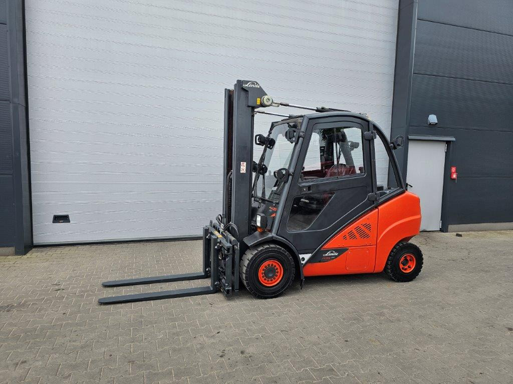Linde H35D-02 - TRIPLEX - Dieselový vysokozdvižný vozík: obrázek 1 Linde H35D-02 - TRIPLEX - Dieselový vysokozdvižný vozík: obrázek 1