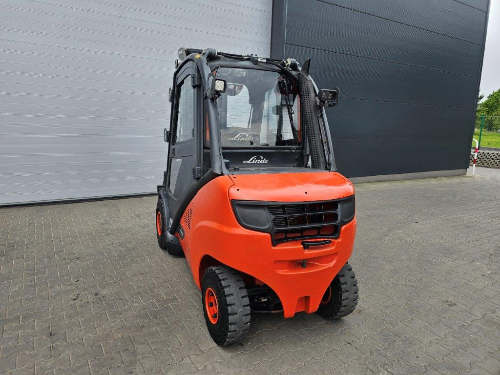 Linde H35D-02 - TRIPLEX - Dieselový vysokozdvižný vozík: obrázek 4 Linde H35D-02 - TRIPLEX - Dieselový vysokozdvižný vozík: obrázek 4