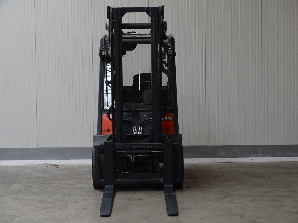 Linde H35D - Dieselový vysokozdvižný vozík: obrázek 5 Linde H35D - Dieselový vysokozdvižný vozík: obrázek 5