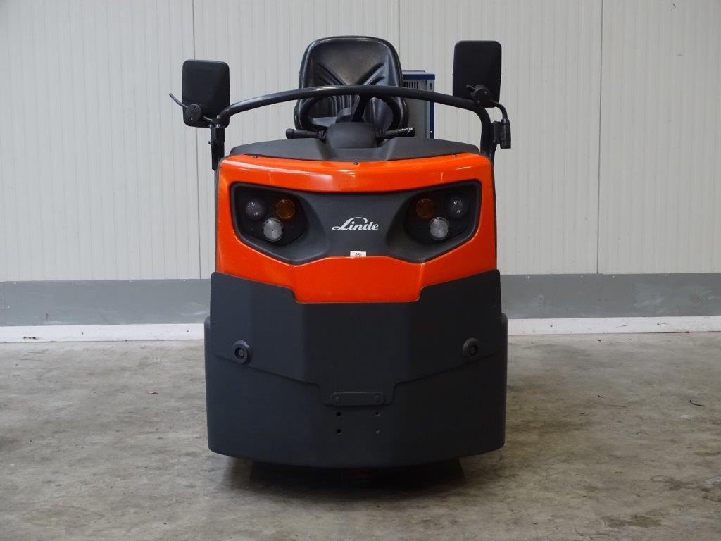 Linde P60 - Elektrický tahač: obrázek 3 Linde P60 - Elektrický tahač: obrázek 3
