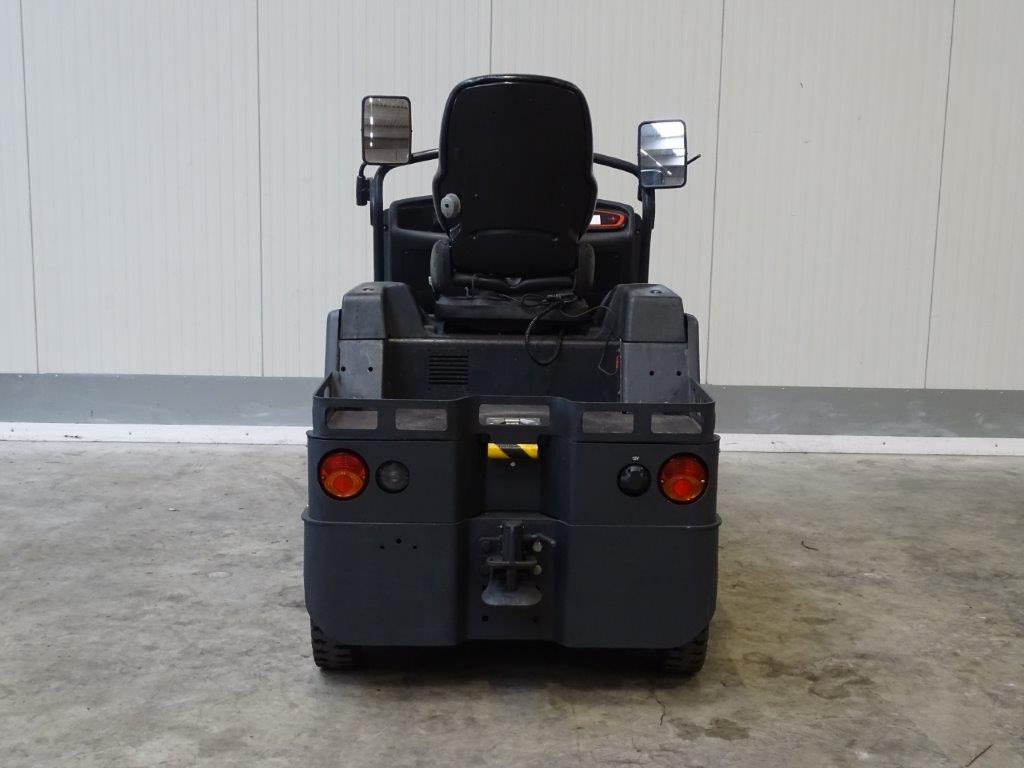 Linde P60 - Elektrický tahač: obrázek 5 Linde P60 - Elektrický tahač: obrázek 5