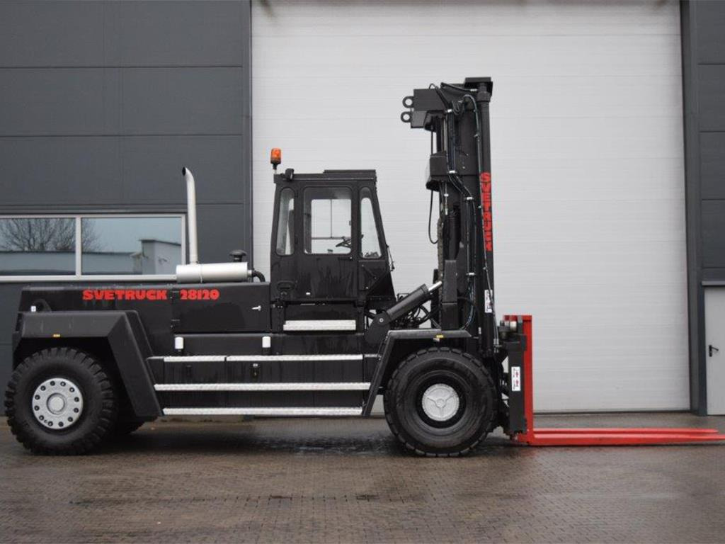 Svetruck 28120-45 - FREIHUB - Dieselový vysokozdvižný vozík: obrázek 3 Svetruck 28120-45 - FREIHUB - Dieselový vysokozdvižný vozík: obrázek 3