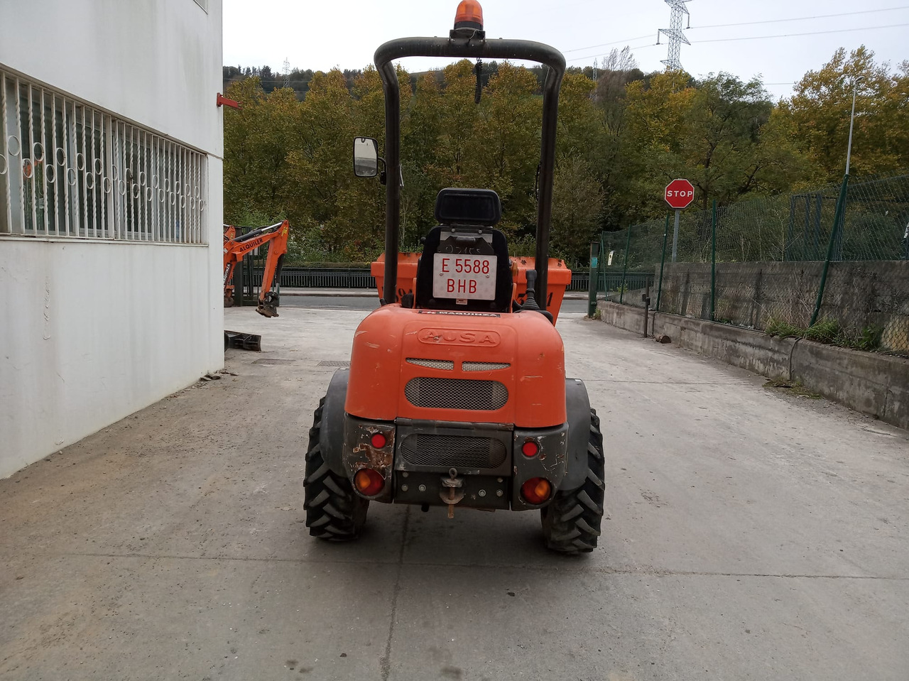 AUSA D150 AHG - Mini-sklápěčka: obrázek 3 AUSA D150 AHG - Mini-sklápěčka: obrázek 3
