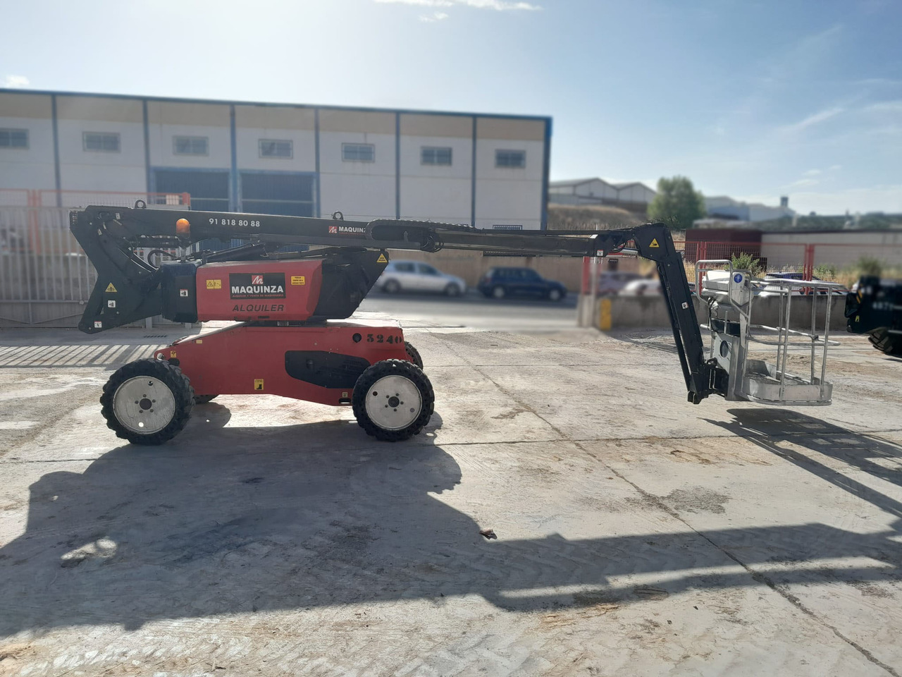 MANITOU MAN GO 12 - Kloubová plošina: obrázek 4 MANITOU MAN GO 12 - Kloubová plošina: obrázek 4