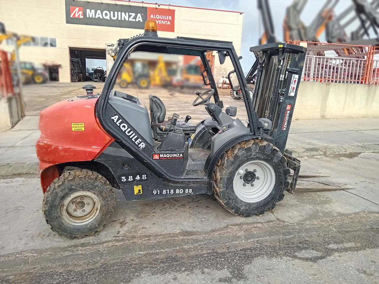 MANITOU MC18.4 D - Dieselový vysokozdvižný vozík: obrázek 3 MANITOU MC18.4 D - Dieselový vysokozdvižný vozík: obrázek 3