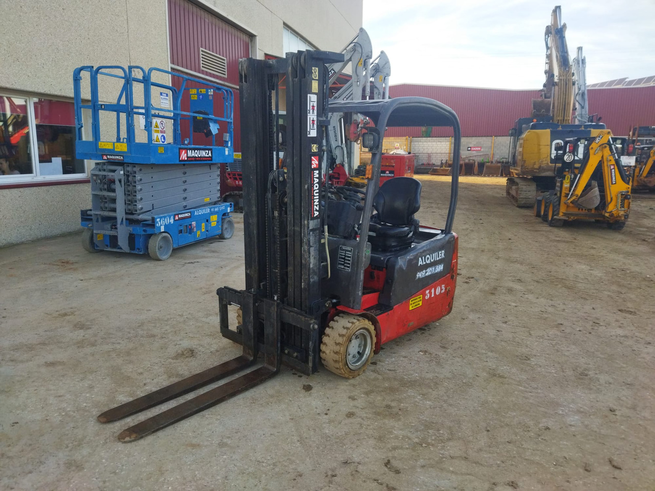 MANITOU ME320 - Elektrický vysokozdvižný vozík: obrázek 1 MANITOU ME320 - Elektrický vysokozdvižný vozík: obrázek 1