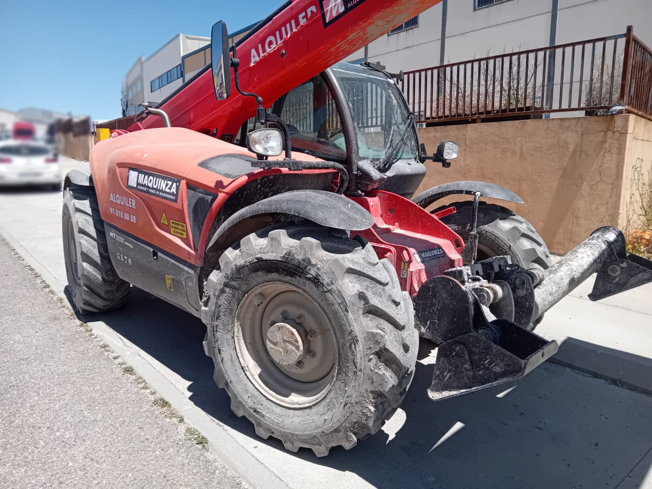 MANITOU MT1335 EASY 75D - Teleskopický manipulátor: obrázek 4 MANITOU MT1335 EASY 75D - Teleskopický manipulátor: obrázek 4