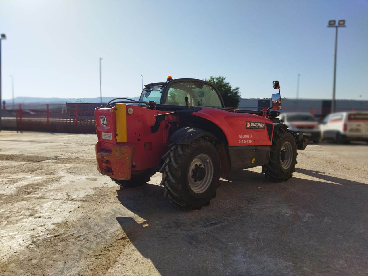MANITOU MT1335 EASY 75D - Teleskopický manipulátor: obrázek 4 MANITOU MT1335 EASY 75D - Teleskopický manipulátor: obrázek 4