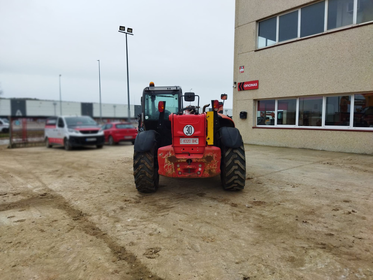 MANITOU MT1335 EASY - Teleskopický manipulátor: obrázek 3 MANITOU MT1335 EASY - Teleskopický manipulátor: obrázek 3
