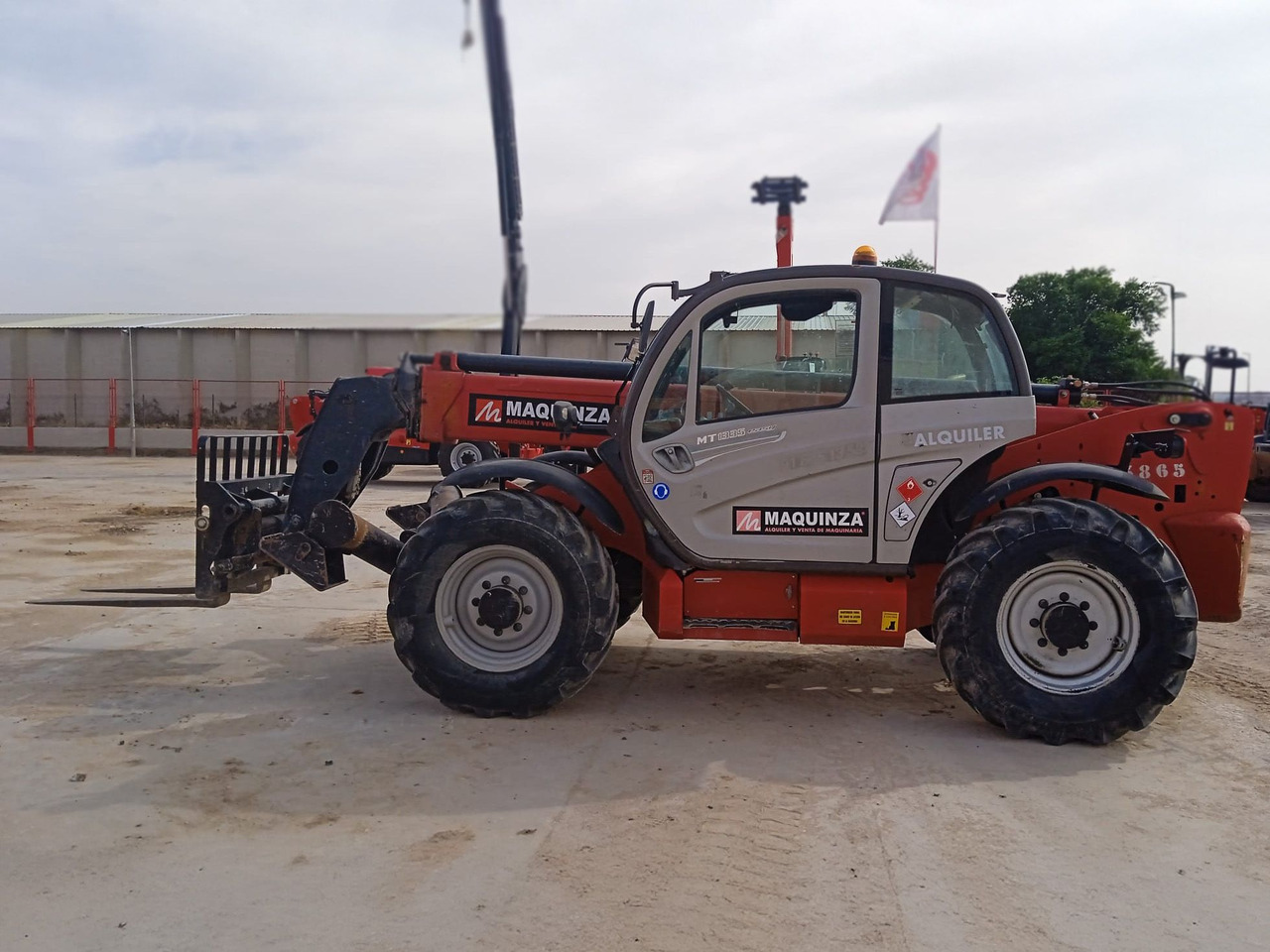 MANITOU MT1335 EASY - Teleskopický manipulátor: obrázek 1 MANITOU MT1335 EASY - Teleskopický manipulátor: obrázek 1