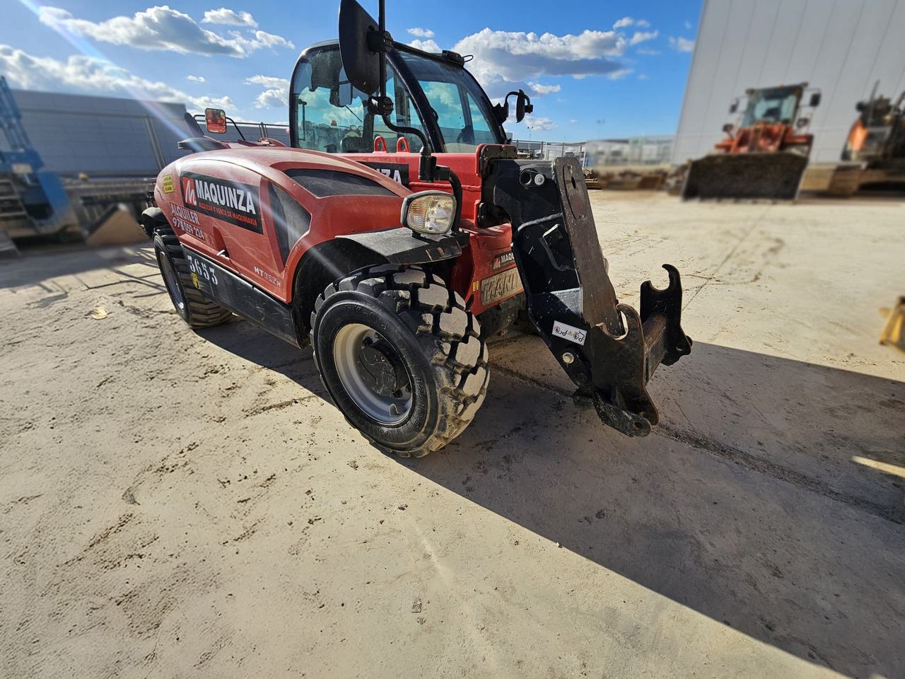 MANITOU MT625 H EASY - Teleskopický manipulátor: obrázek 4 MANITOU MT625 H EASY - Teleskopický manipulátor: obrázek 4