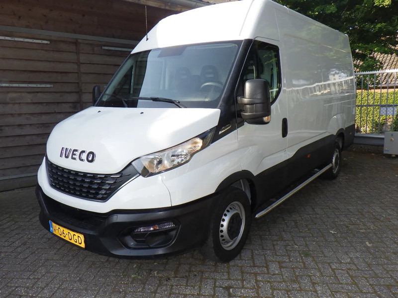 Iveco Daily 35S14 L3/ H2 Hi Matic Automaat / Trekhaak - Furgon: obrázek 1 Iveco Daily 35S14 L3/ H2 Hi Matic Automaat / Trekhaak - Furgon: obrázek 1