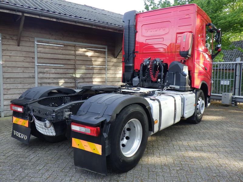 Volvo FH 460 Tipper Hydraulics/ ADR / 8 T vooras / Alcoa - Tahač: obrázek 3 Volvo FH 460 Tipper Hydraulics/ ADR / 8 T vooras / Alcoa - Tahač: obrázek 3