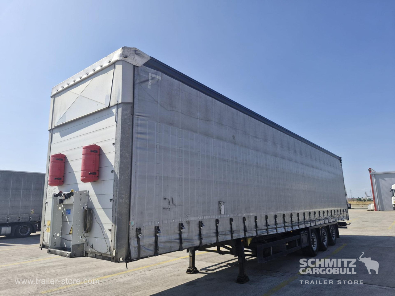 SCHMITZ Curtainsider Mega - Plachtový návěs: obrázek 1 SCHMITZ Curtainsider Mega - Plachtový návěs: obrázek 1